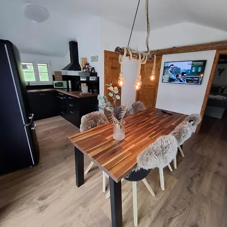 Holiday home Bijou Hollandia